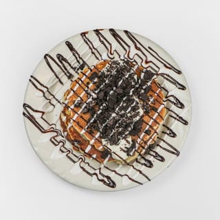 Oreo Stuffed Pancakes
